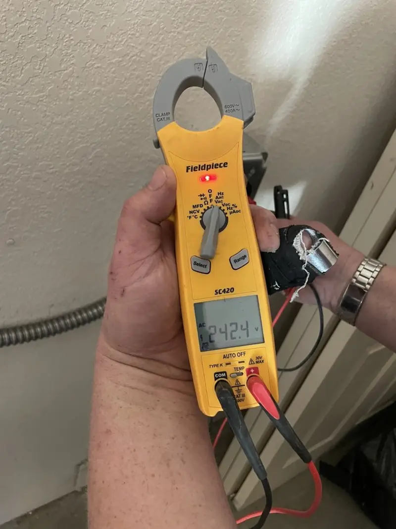 Voltage testing with clamp meter during Generator Installation in Two Harbors